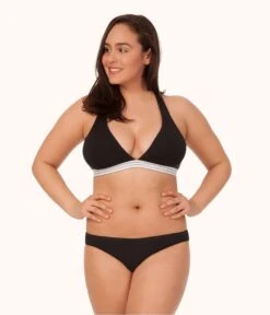 The Cross Back Bralette Bundle: Jet Black/Heather Gray -KIKIO Underwear Shop 04 on model front2 cross back bralette pack heather gray jet black 5a10e61b 0bb9 4a0e a32b 29093bbd56cc