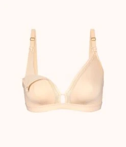 The Busty Nursing Bralette Bundle: Jet Black/Toasted Almond -KIKIO Underwear Shop 07 on model front6 maternity busty pack toasted almond jet black aab235bd 525d 4df8 92bf 983c1a3faaaa