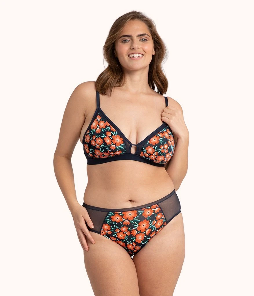 The Busty Bralette - Print: Poppy Floral 3 The Busty Bralette - Print: Poppy Floral
