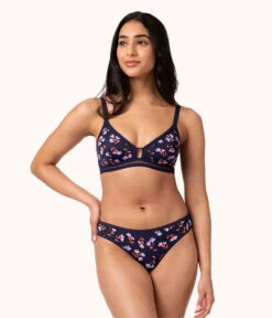 The Mesh Trim Bralette - Print: Navy Daisy
