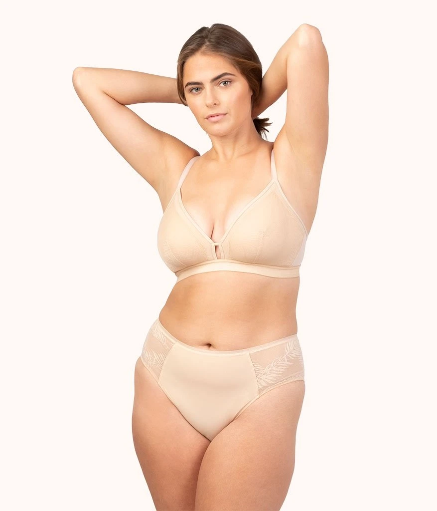 The Smooth Lace Busty Bralette: Toasted Almond 3 The Smooth Lace Busty Bralette: Toasted Almond