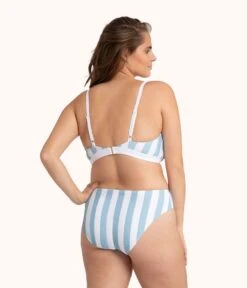 The Busty Bralette - Print: Cabana Stripe -KIKIO Underwear Shop 3 on model back busty bralette cabana stripe 3ae256a4 c98e 4d3c 9e7f 521eb8be78dc