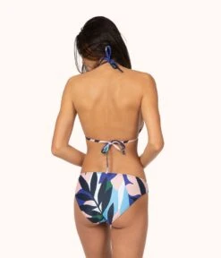 The Triangle & High Waist Swim Bundle - Print: Retro Floral -KIKIO Underwear Shop 3 on model back triangle and high waist swim bundle retro floral a2f3016c b880 49f2 883c 6085712f3464