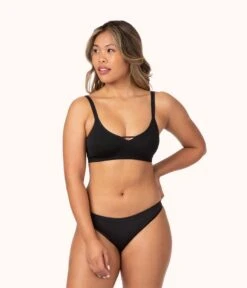The Seamless Thong Bundle: Jet Black/Toasted Almond/Harbor Green -KIKIO Underwear Shop 3 on model front1 seamless thong bundle multi a2abbe23 9ac7 4b30 9020 840f3a82269b