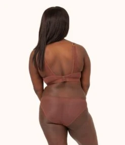 The T-Shirt Bra: Umber -KIKIO Underwear Shop on model back t shirt bra umber 963b907f ff00 4bb6 aeb3 7d088a8ec507